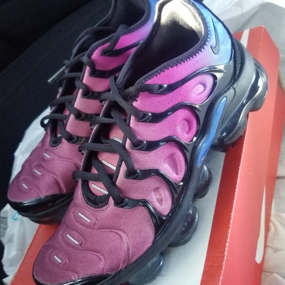 nike vapormax plus size 7
